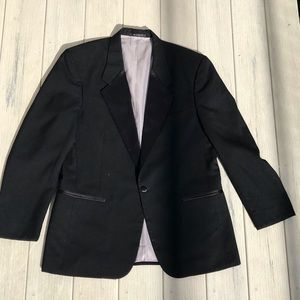 Satin Lapel Black Men’s Tuxedo Blazer
